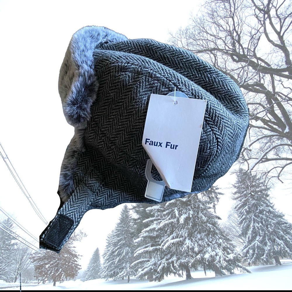 Baby Gap faux fur hat! NWT